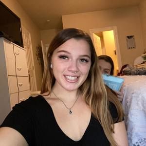 Meet your Posher, Dani